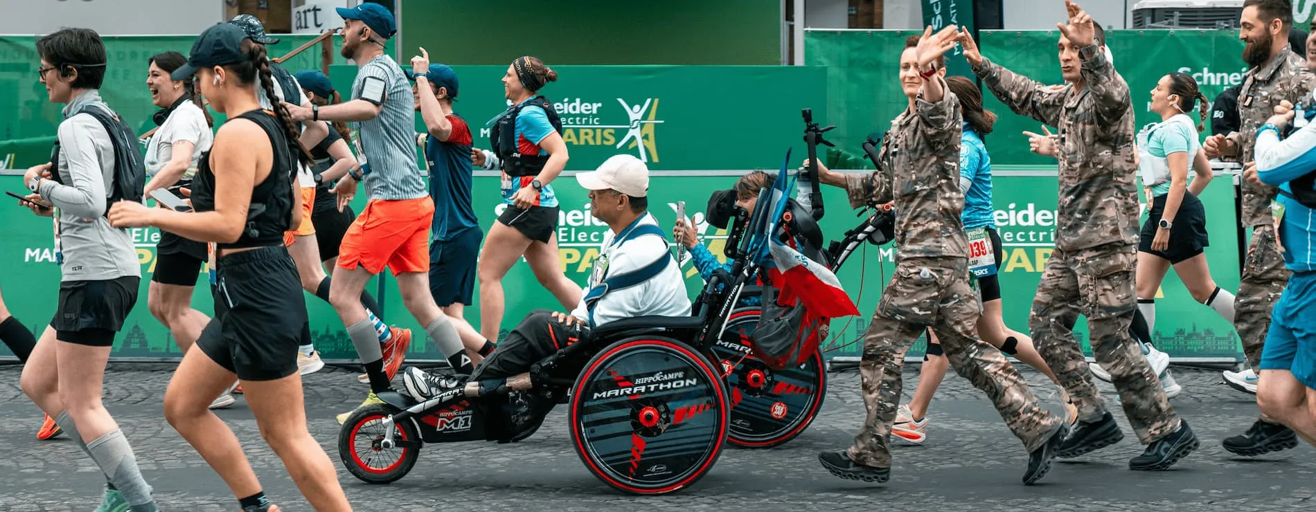 Marathon de paris :  courir le marathon de Paris en poussant une joëlette