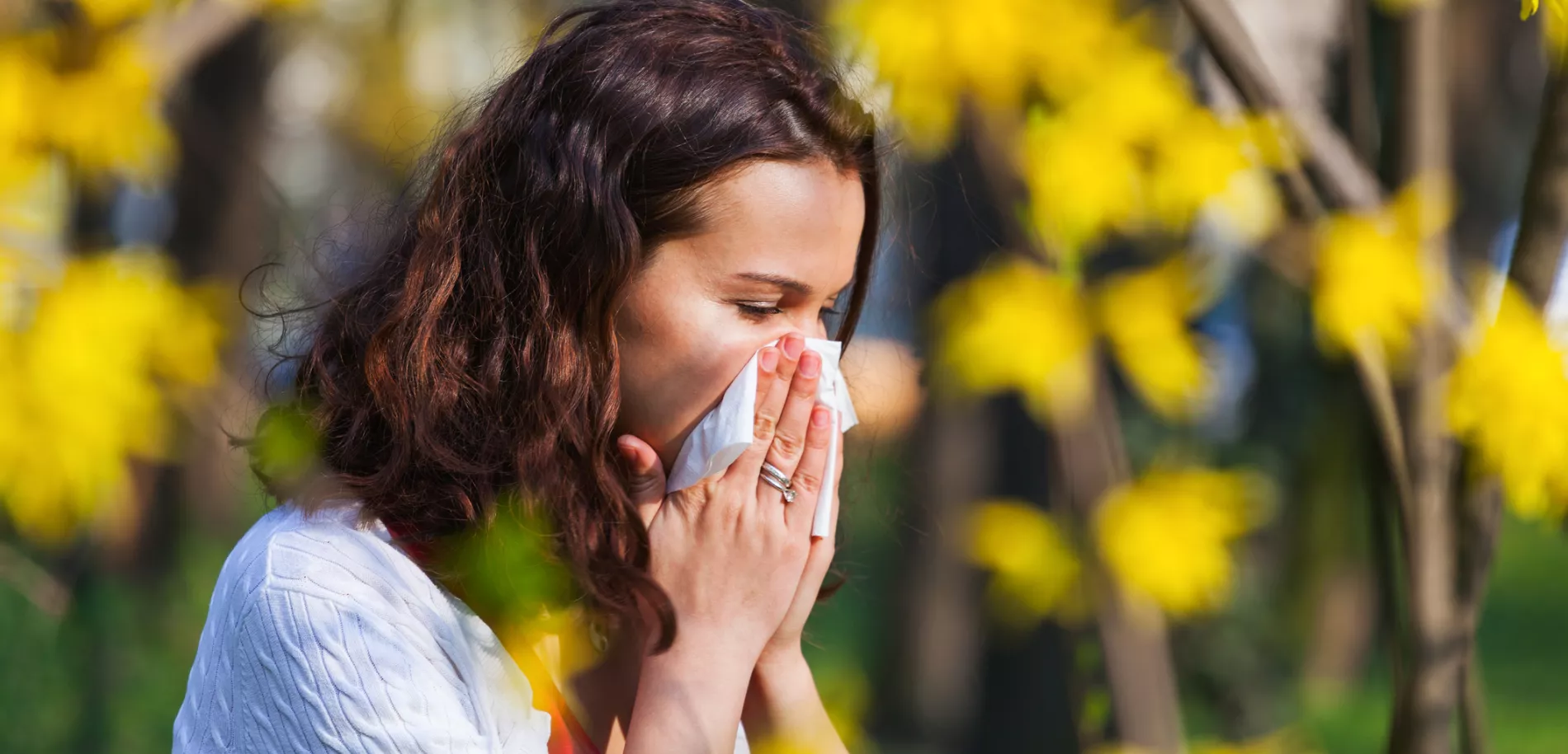 femme printemps allergies