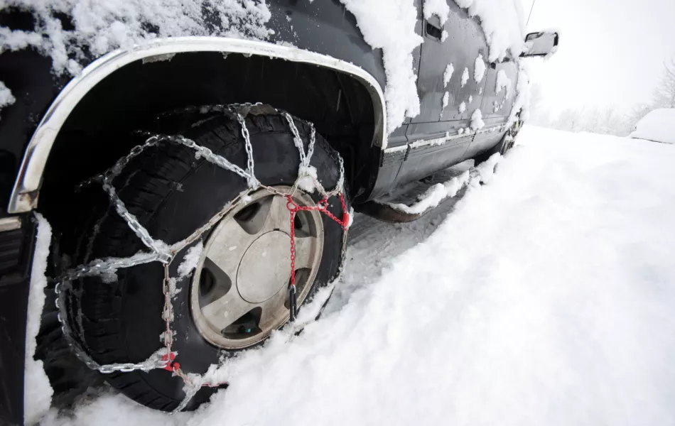 chaines pneu voiture neige